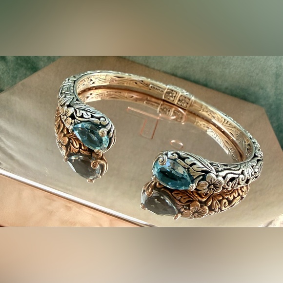 Elegant silver bracelet with blue gemstone - Picture 2 of 11